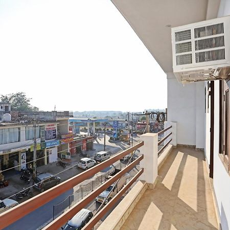 Collection O The Royal Fern Hotel Farrukhnagar Exterior foto