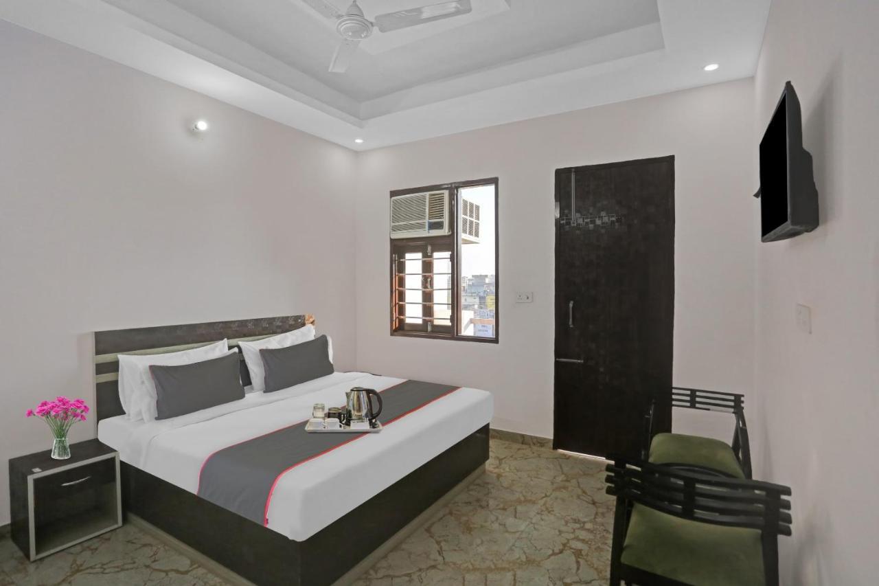 Collection O The Royal Fern Hotel Farrukhnagar Exterior foto