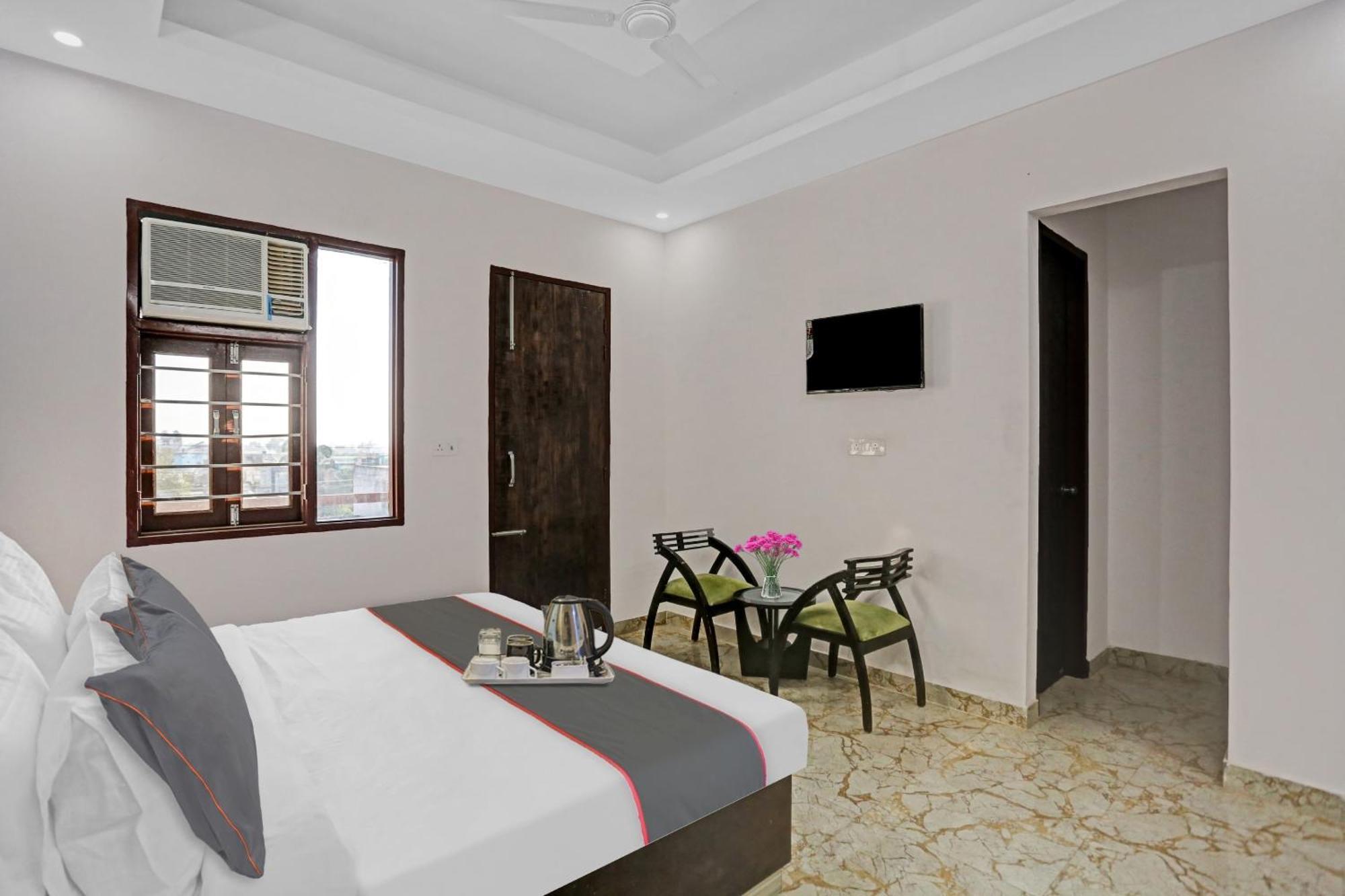 Collection O The Royal Fern Hotel Farrukhnagar Exterior foto